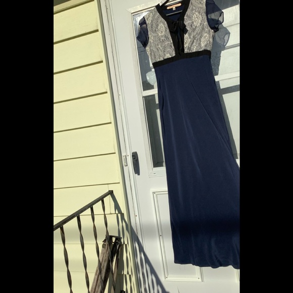 VESSEL By timo Maxi Dress w/ black Cap Sleeves - Picture 7 of 7